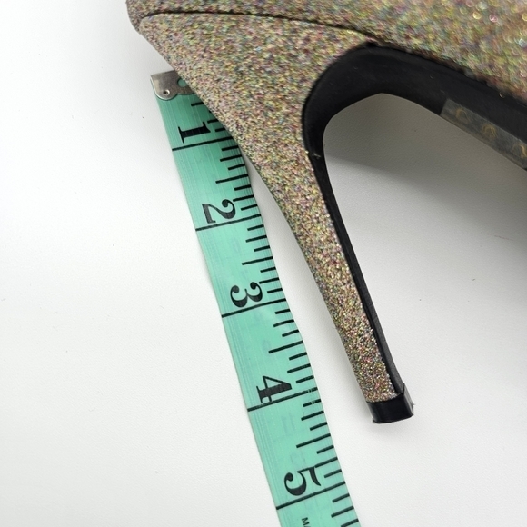 Le Chateau Women's Gold/Champagne Muti Color Glitter, Round toe Heels, New - Picture 12 of 14